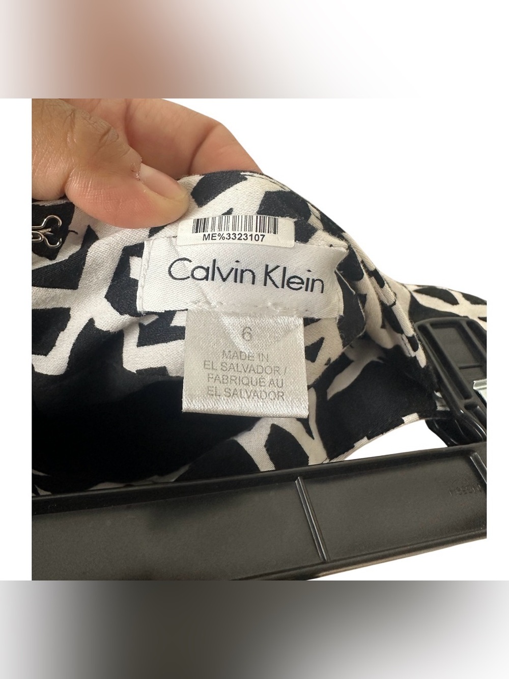 Calvin Klein Black and White Abstract Geometric Pencil Skirt - Picture 3 of 3